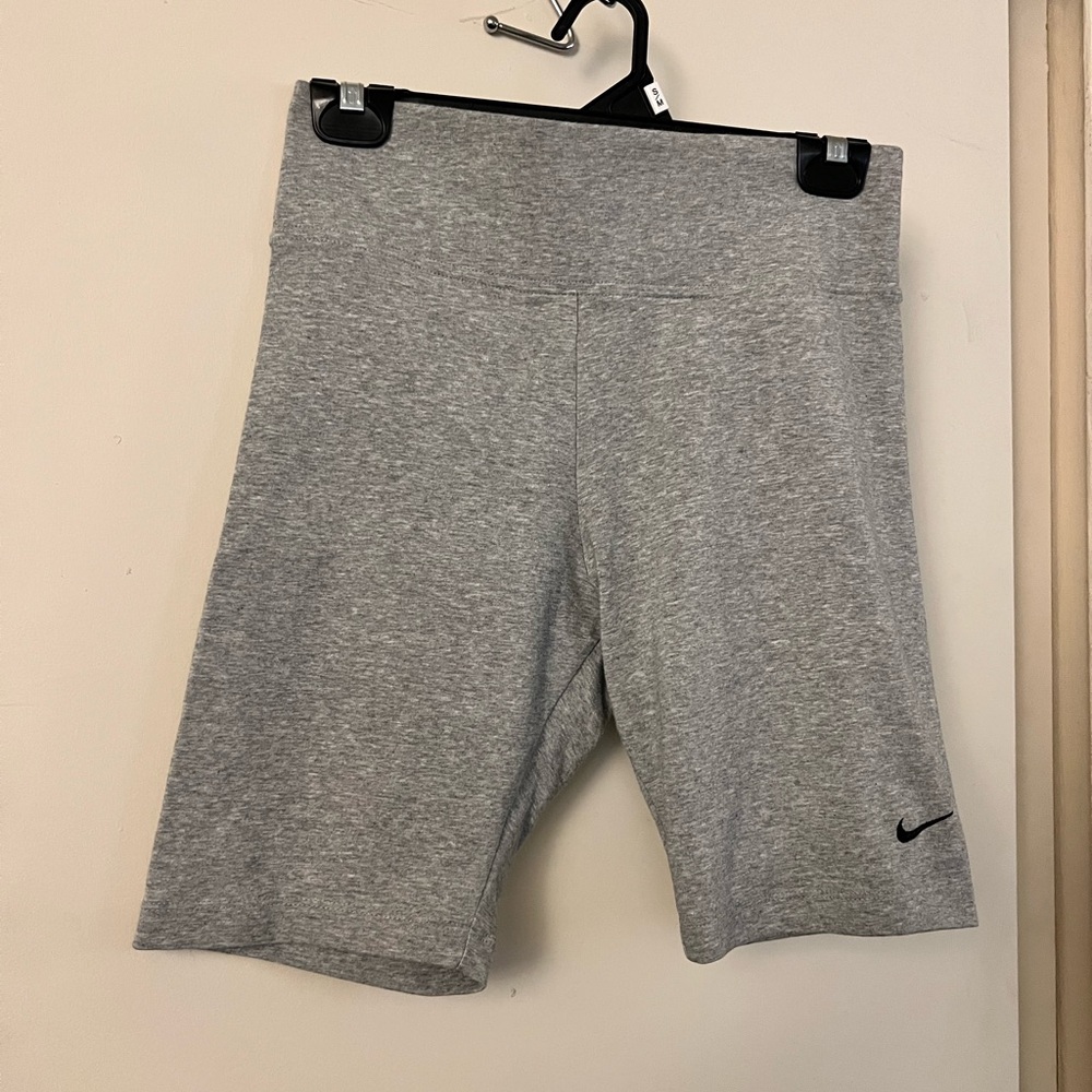 Nike stretch pants size medium